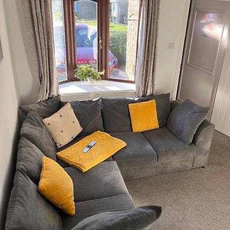 Newly Refurbished Beautiful Location 1 Bedroom Residential House Cramlington Extérieur photo