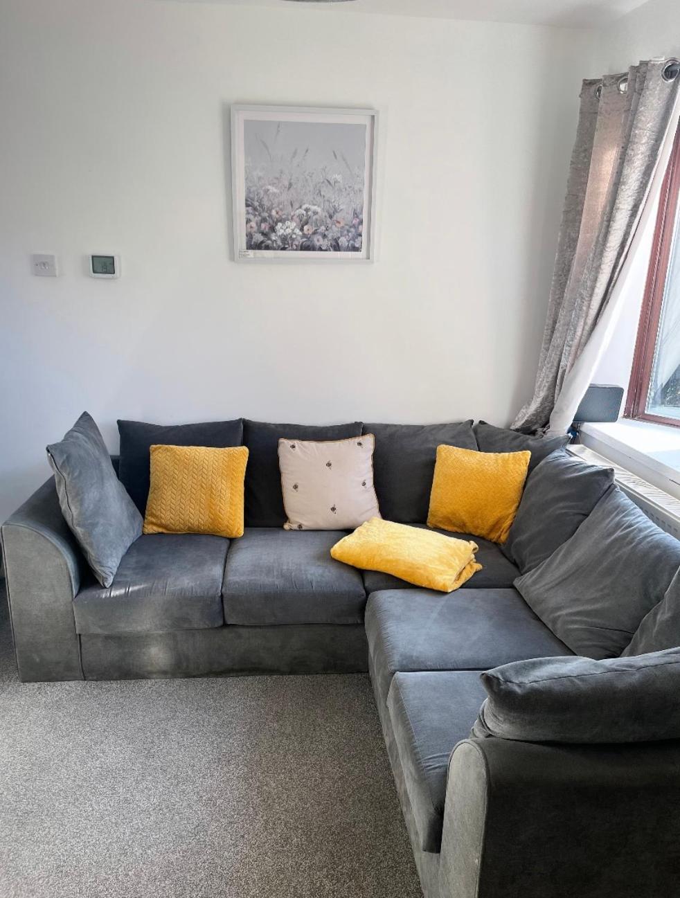 Newly Refurbished Beautiful Location 1 Bedroom Residential House Cramlington Extérieur photo