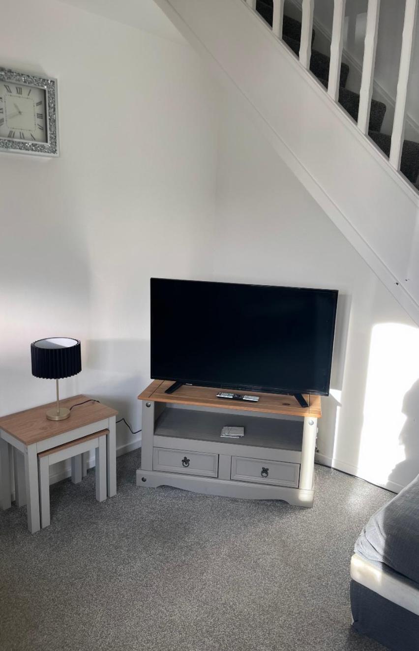 Newly Refurbished Beautiful Location 1 Bedroom Residential House Cramlington Extérieur photo
